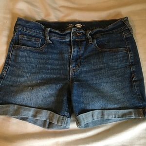 Size 8 Old Navy Medium Wash Shorts